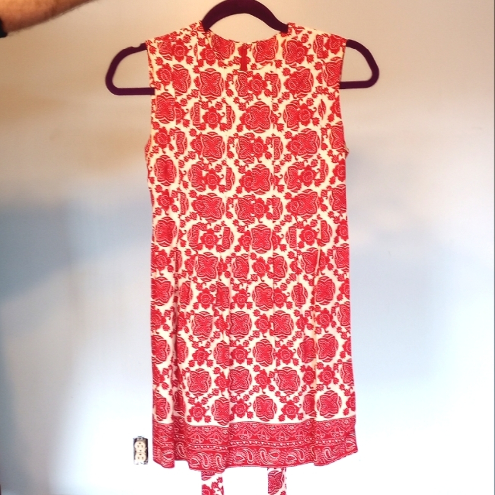 Vintage 1960s dress. Mod red and cream sz S